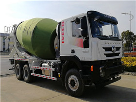 12方攪拌車(chē)現(xiàn)車(chē)